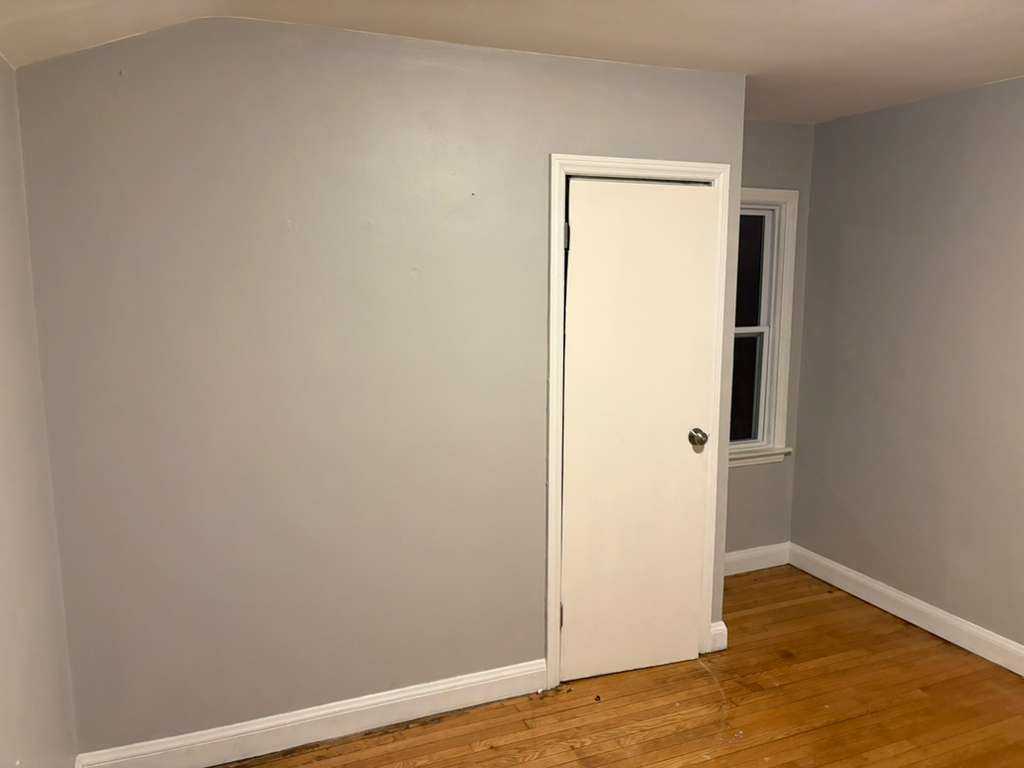 3214 N 41st St Uppr - Photo 6 of 9