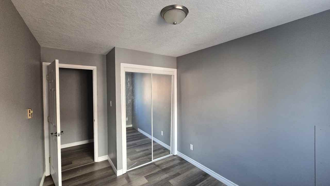 157 Mcsweeney Ave #3 - Photo 6 of 11