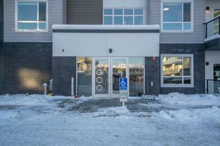 3410, 33 Carringham Gate NW - 1 #1 - Photo 1 of 1