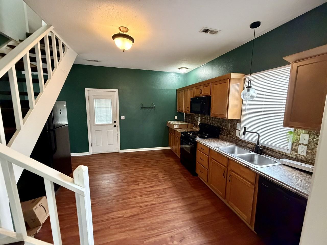 416 Jackson St #1 - Photo 5 of 30