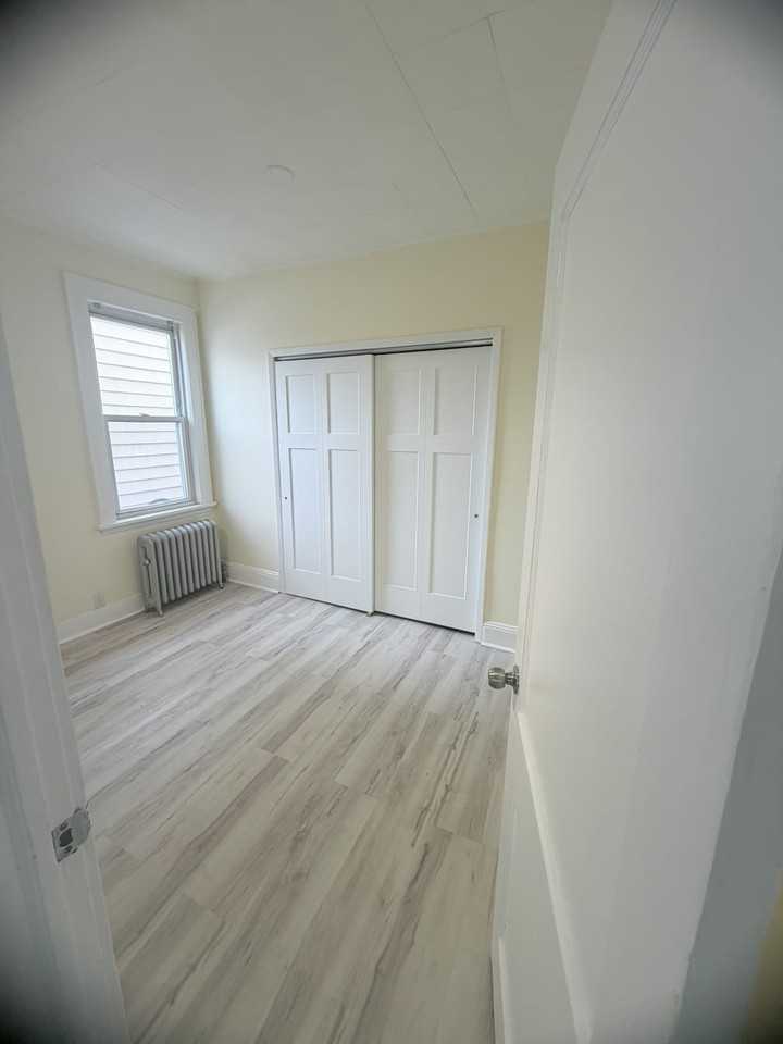 252 River Dr #1 - Photo 6 of 9