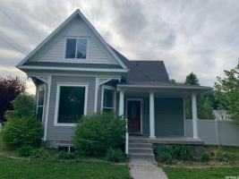 featured image of 304 S 400 W #2