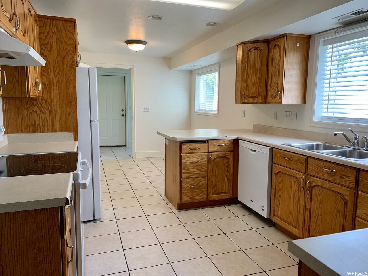 304 S 400 W #2 - Photo 2 of 11