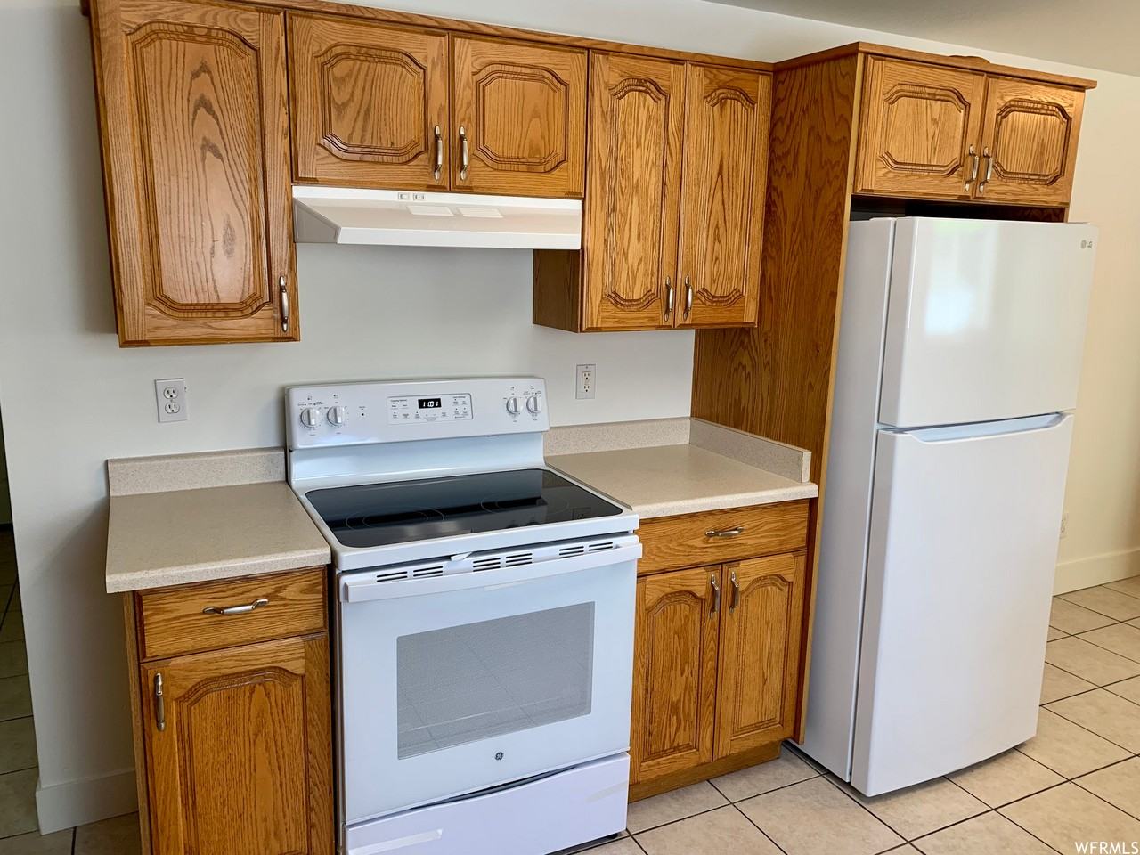 304 S 400 W #2 - Photo 4 of 11