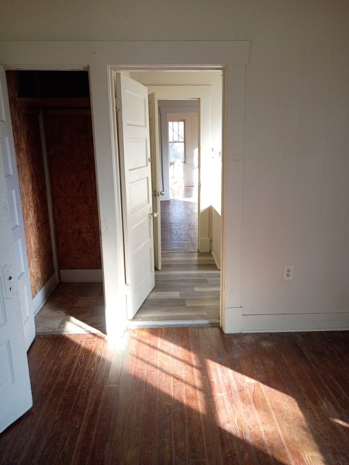 3309 Richmond St #1 - Photo 3 of 11