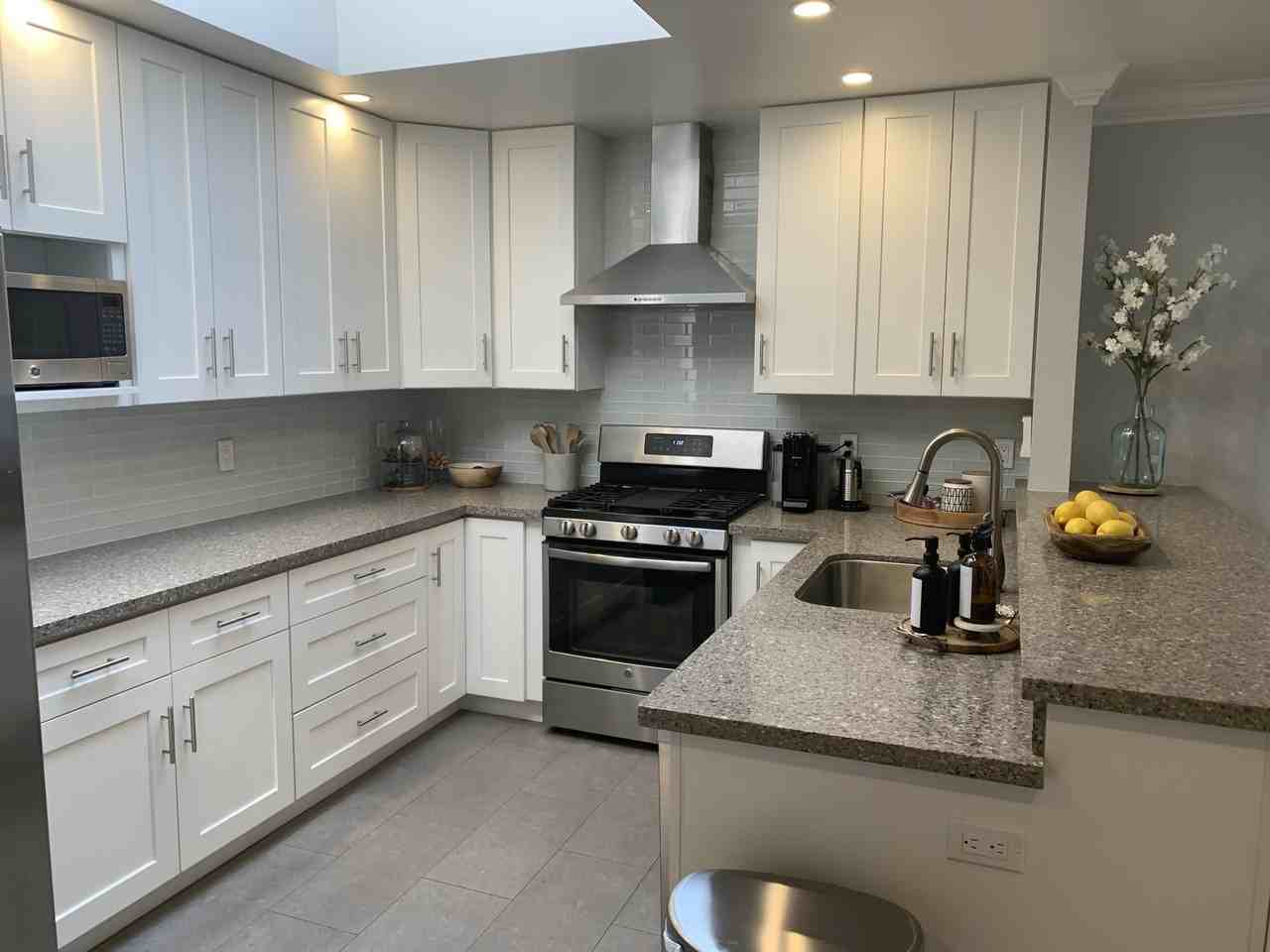 1417 Sunnyslope Ave #1 - Photo 7 of 27