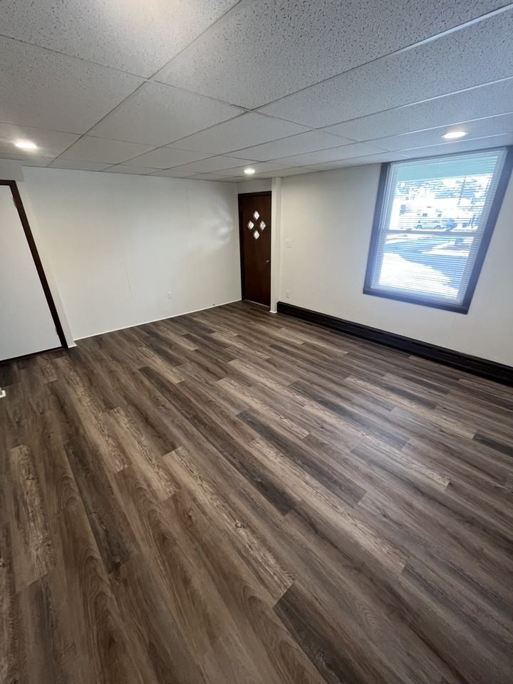 115 N Garfield St #1 - Photo 4 of 23