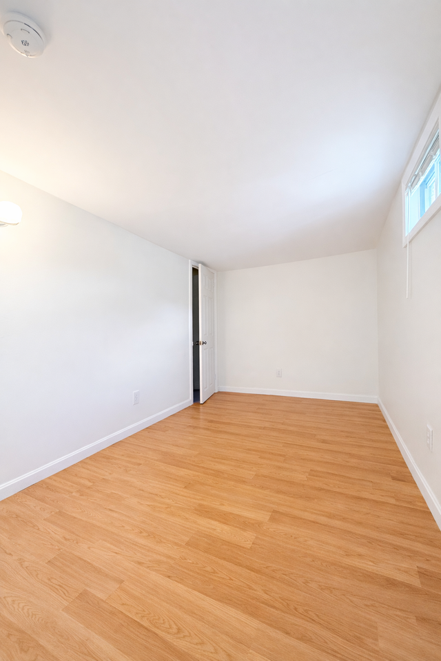 33 Medomak Ter #3 - Photo 6 of 9