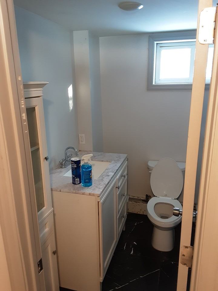 32 Highland Dr #1 - Photo 6 of 9