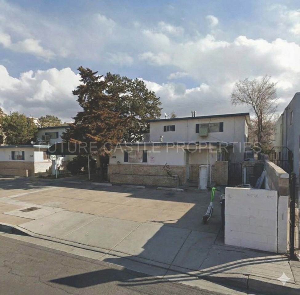 310 La Veta Dr Ne #D - Photo 5 of 5