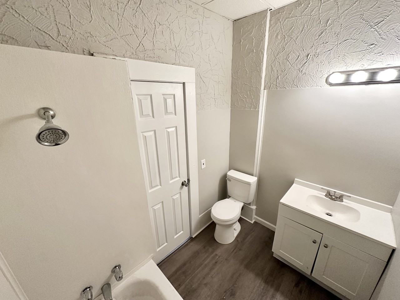 811 17th Street Ensley #1 - Photo 6 of 11