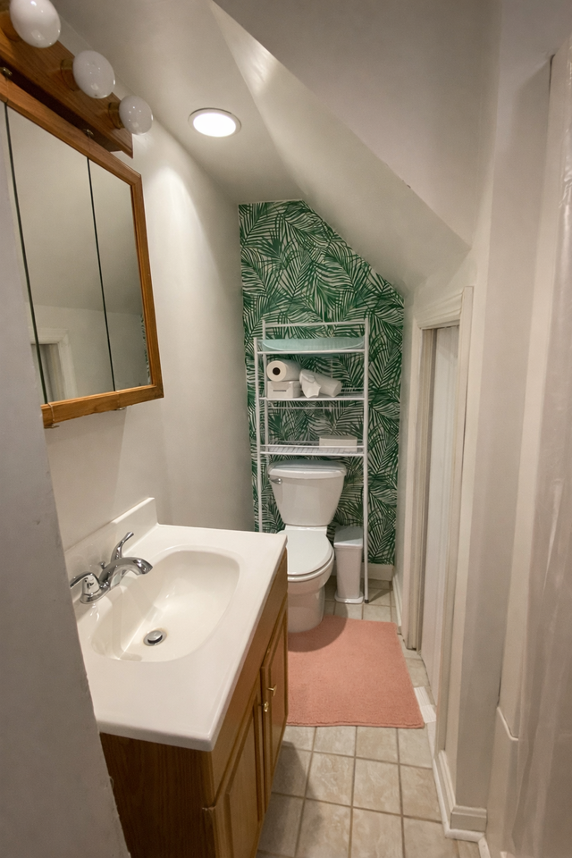 2415 2415 BeechwoodCarriage House - Photo 6 of 10