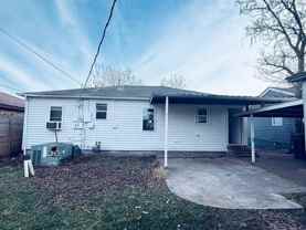 727 Nw 89th St #1 - Photo 1 of 1