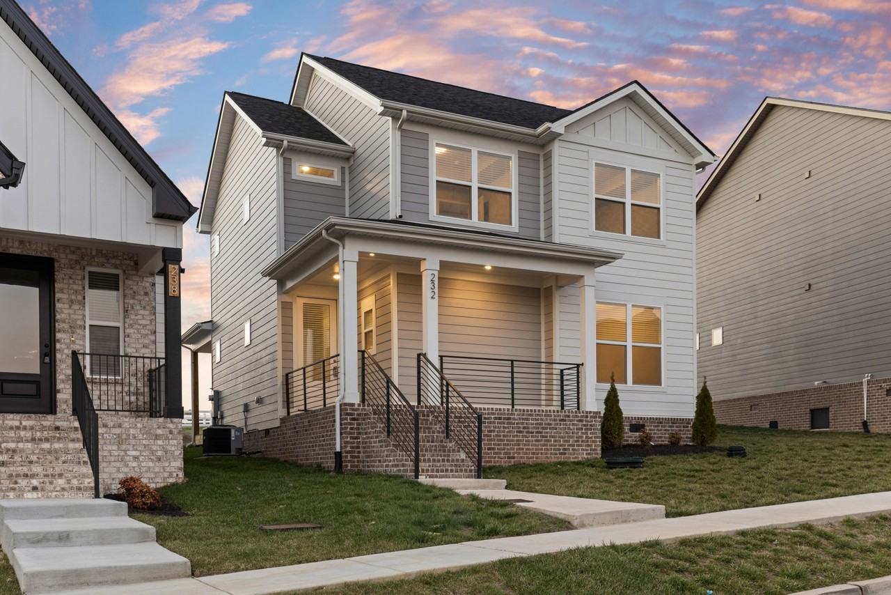 232 Franklin St #1 - Photo 4 of 50