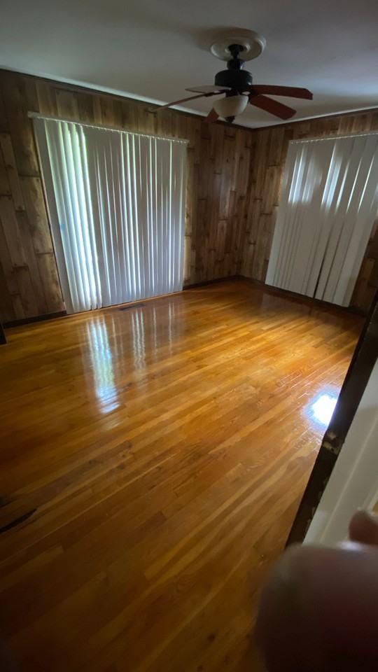 843 Reaves St #1 - Photo 3 of 10