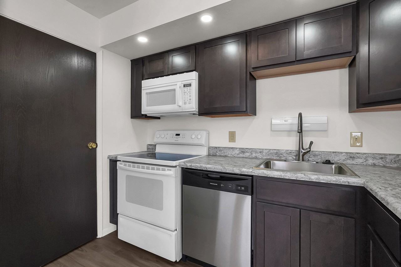 4406B Melroy Ave #4406B - Photo 5 of 17