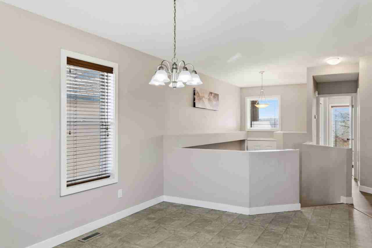 84 Panora Close Nw #1 - Photo 5 of 21