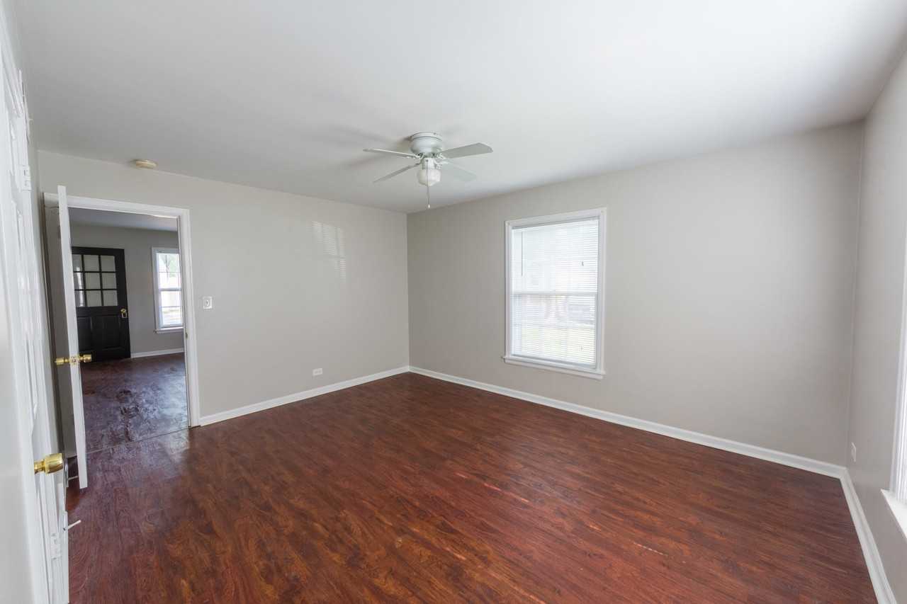 41 E North Ave #41-4R - Photo 6 of 8