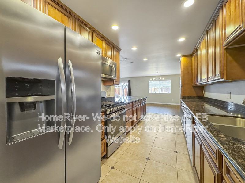 2673 Ball Way - Photo 2 of 21