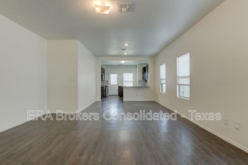 5407 Shasta Pl - Photo 7 of 50