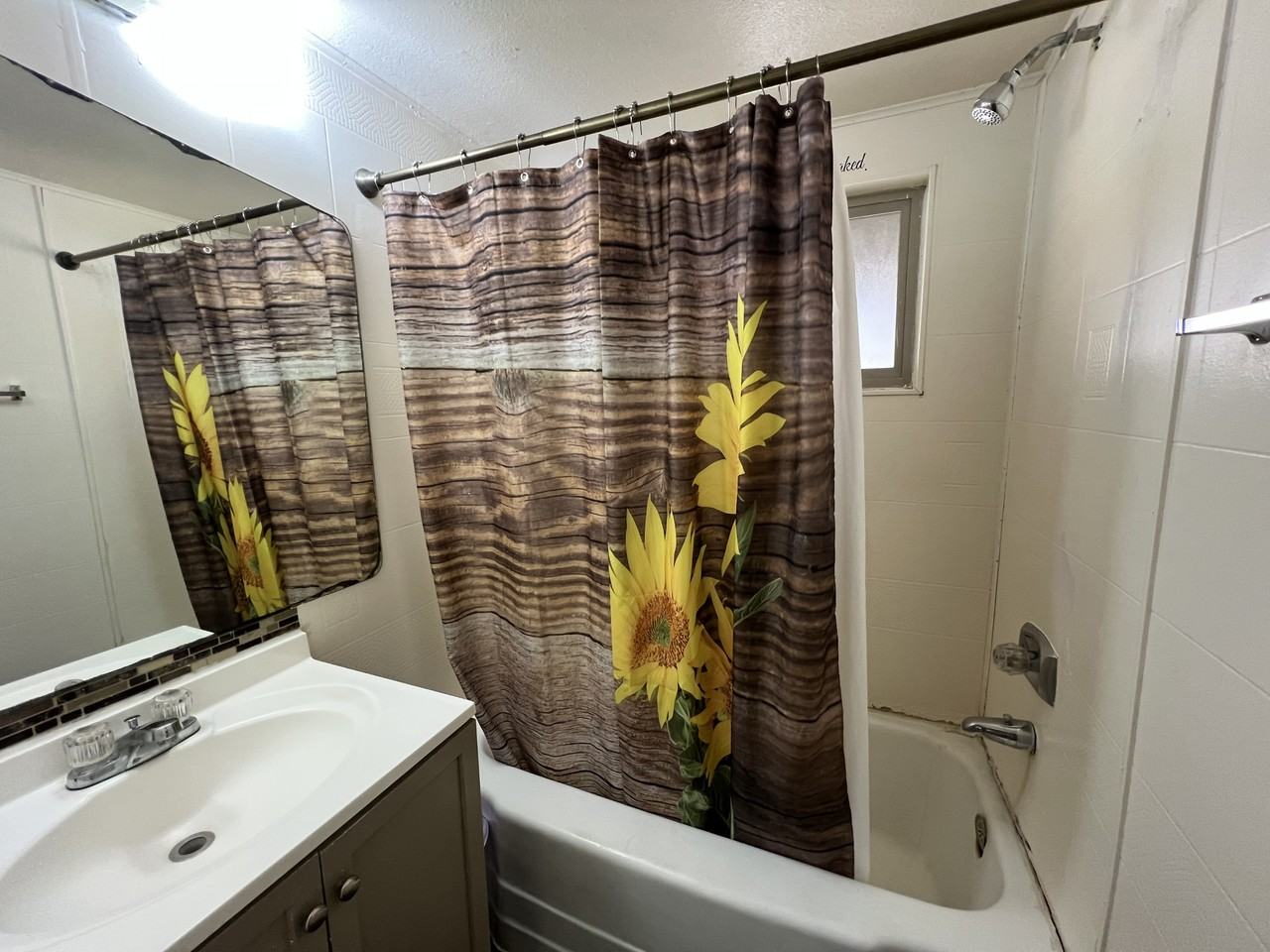 102 Ivy Ln #1 - Photo 5 of 10