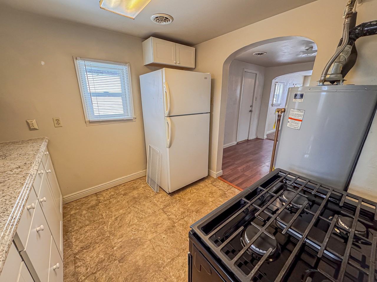 614 Seymour Ave #1 - Photo 7 of 9