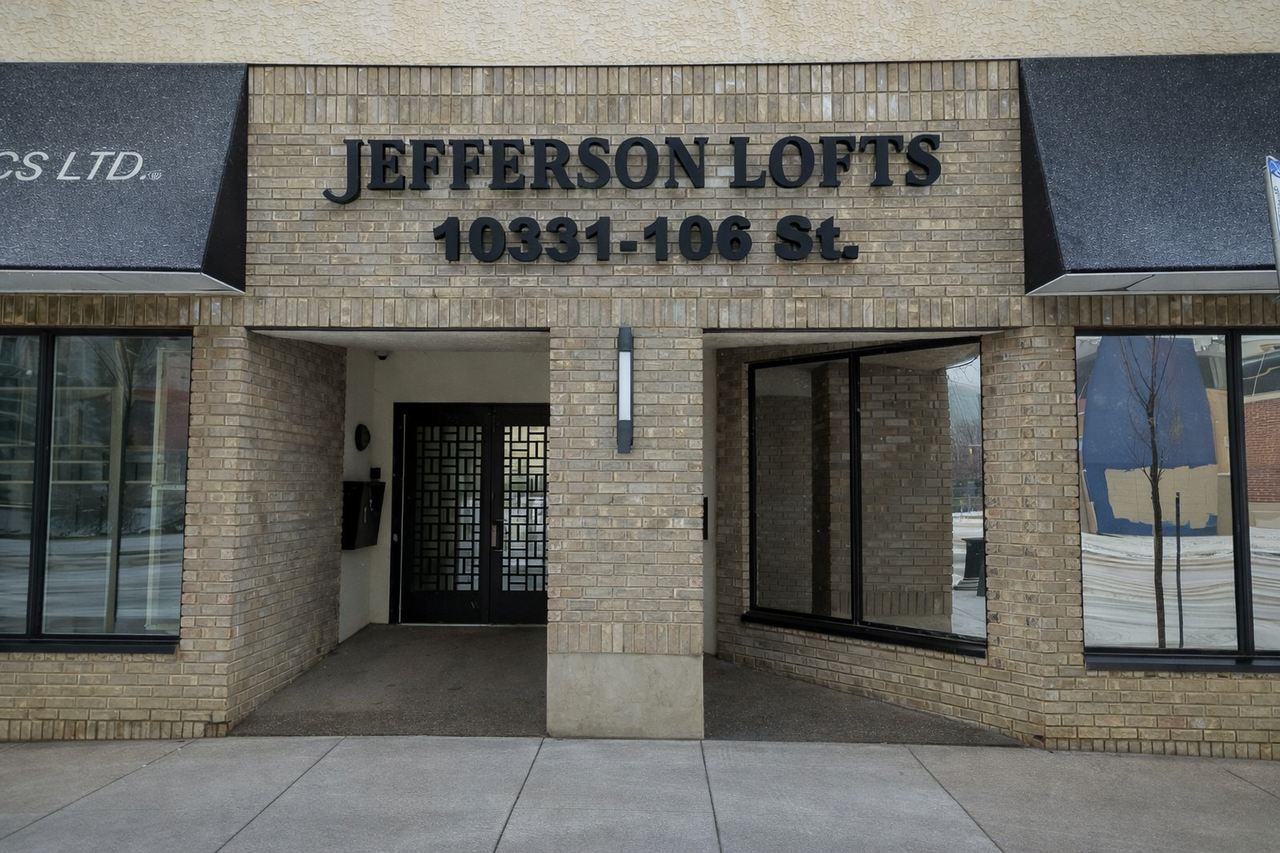 10331 - 10331 106 Street - 1 #1 - Photo 2 of 11