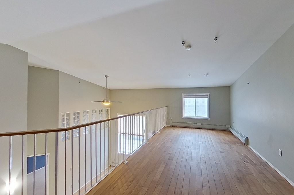 10331 - 10331 106 Street - 1 #1 - Photo 4 of 11