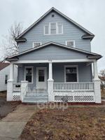 featured image of 734 Sw Lindenwood Ave