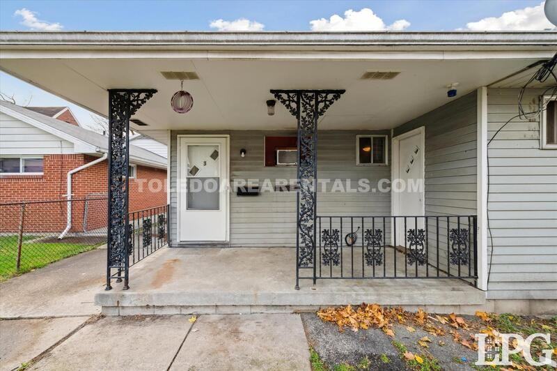 648 Eleanor Ave #3 - Photo 2 of 16