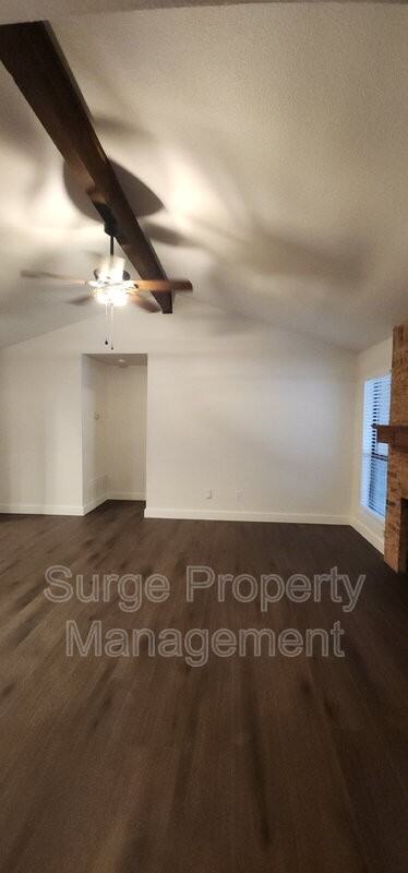 1112 Concord Dr - Photo 7 of 30