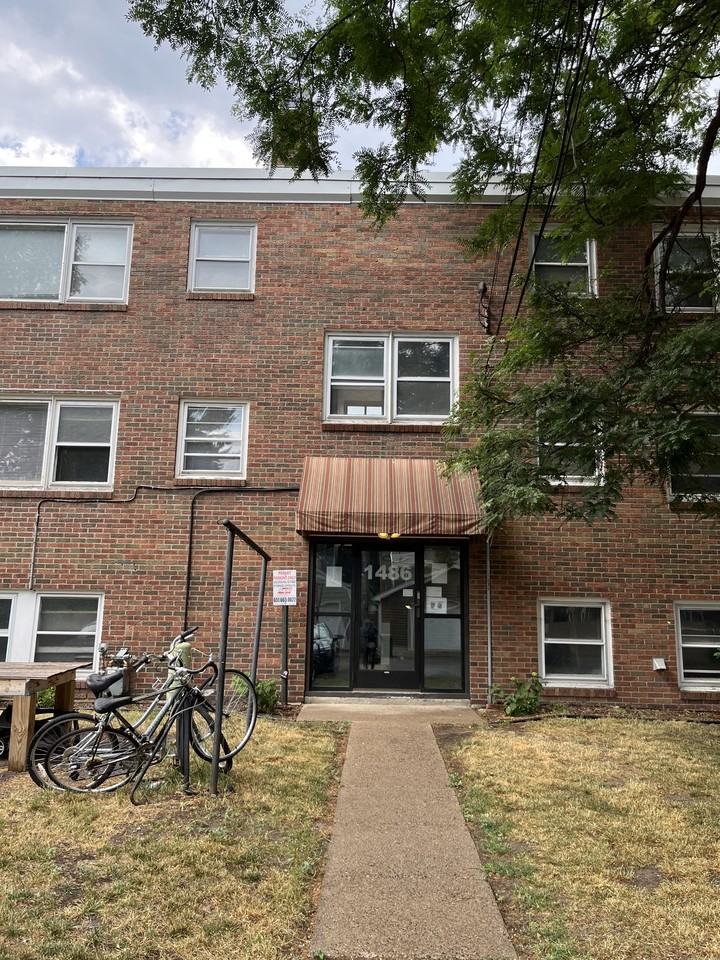 1486 Larpenteur Ave W #3 - Photo 2 of 7