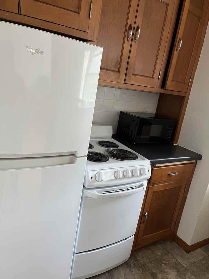 1486 Larpenteur Ave W #3 - Photo 5 of 7