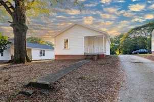 featured image of 109 Cleveland Ave #1