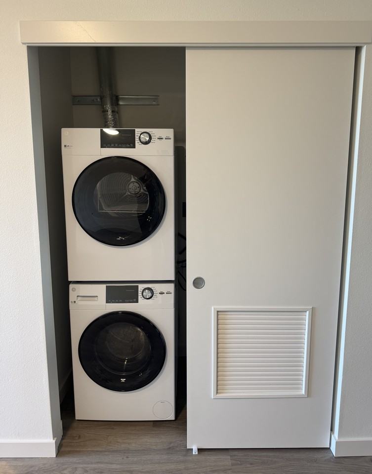 717 East 29th AvenueUnit 306 #306 - Photo 7 of 10