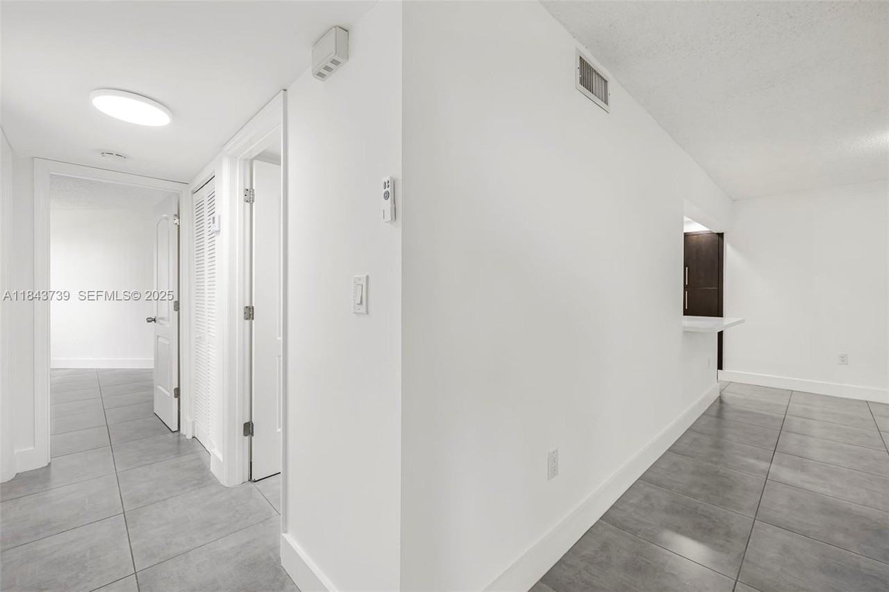 9407 Fontainebleau Boulevard ##106 - Photo 6 of 33