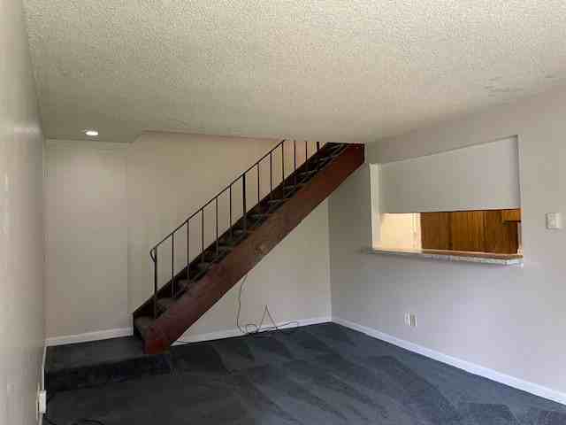 223 E Woodhill Ave #C - Photo 5 of 20