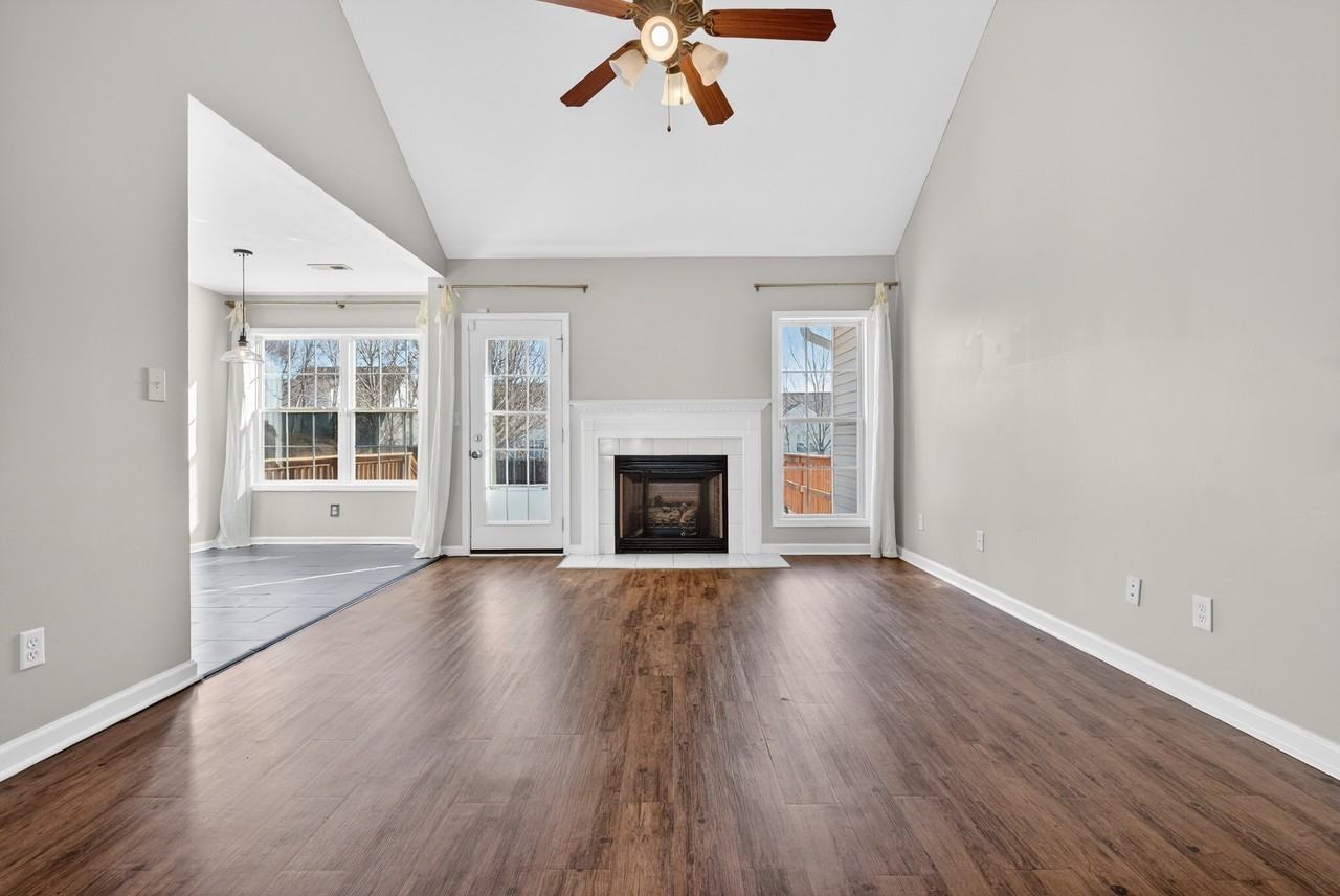 3693 S Jot Dr #1 - Photo 4 of 38