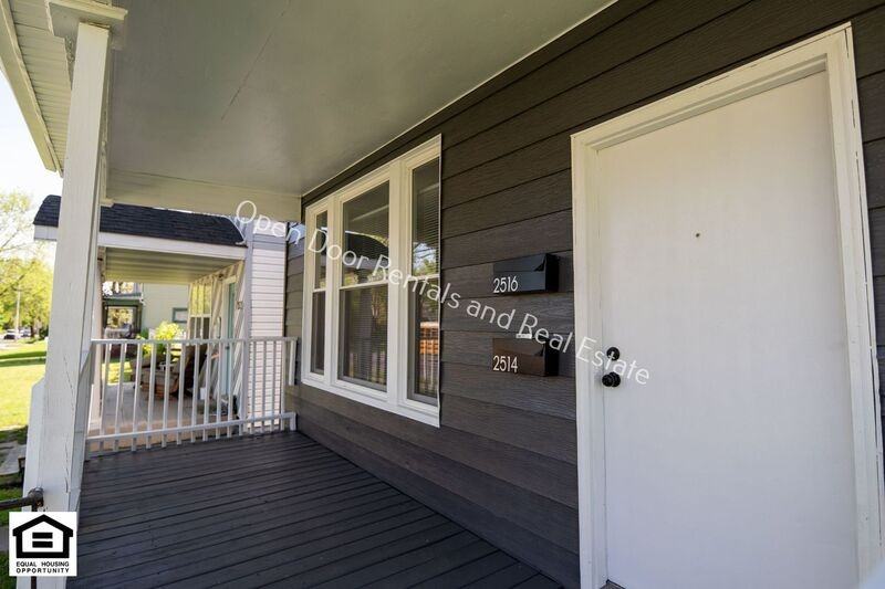 2516 Lafayette St - Photo 3 of 21