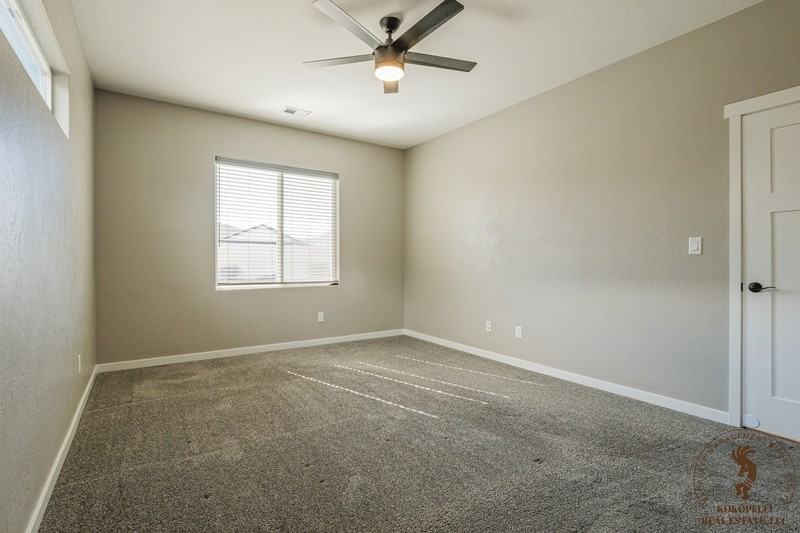 2465 Apex Ave - Photo 5 of 10