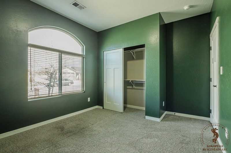 2465 Apex Ave - Photo 6 of 10