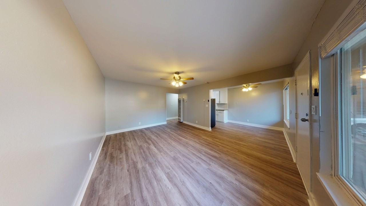 2619 High Street - Photo 2 of 36