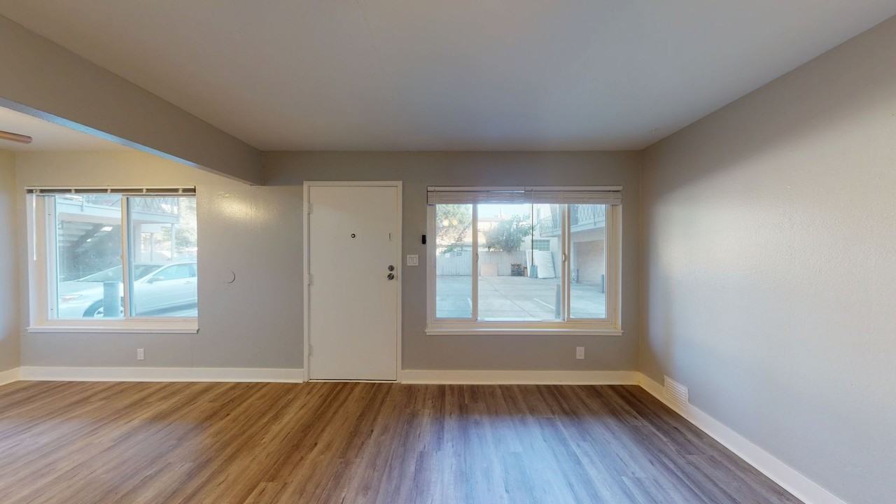 2619 High Street - Photo 5 of 36