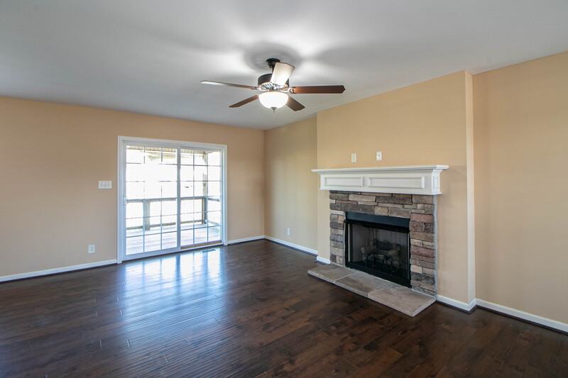 967 Harding Dr #NA - Photo 3 of 31