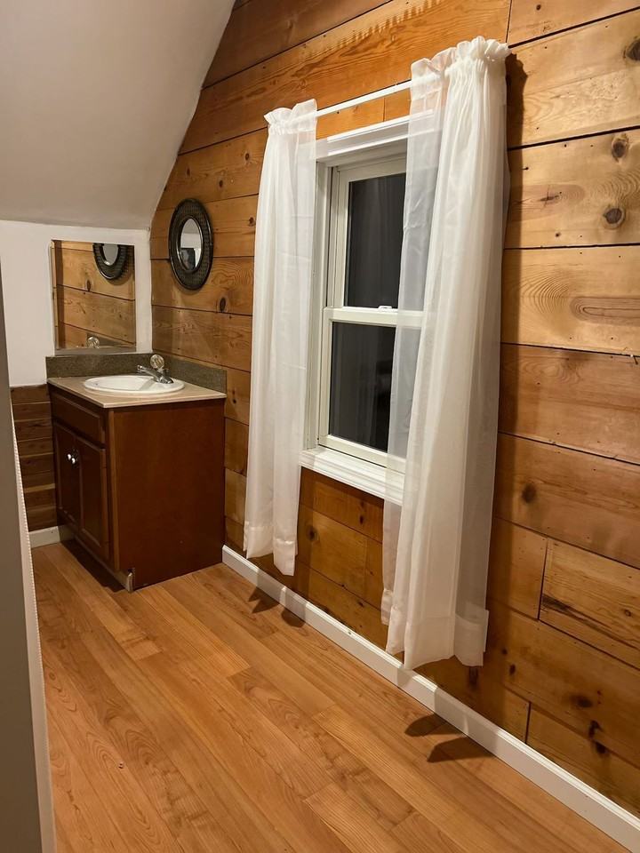 9156 Elizabeth St #1 - Photo 4 of 12