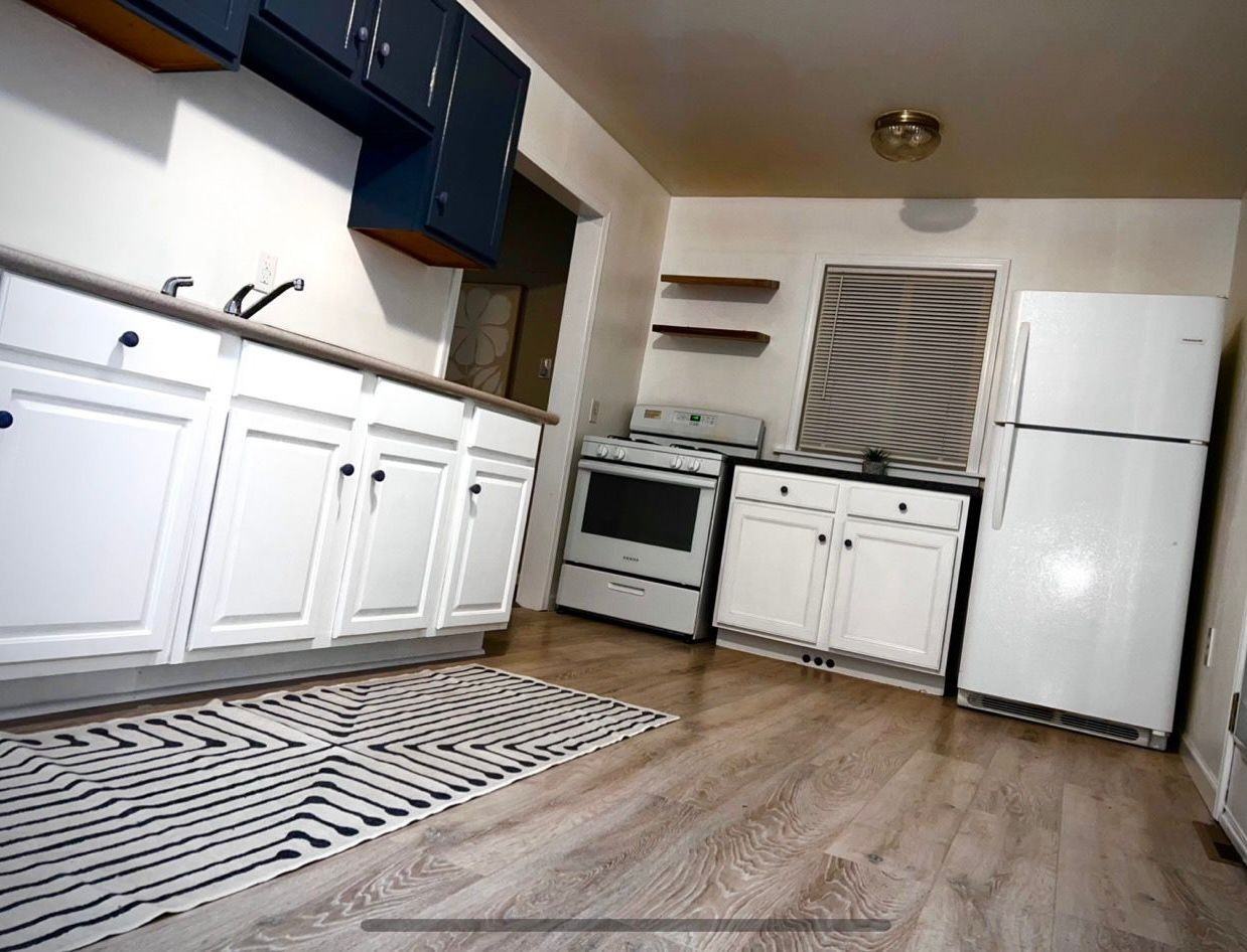 9156 Elizabeth St #1 - Photo 5 of 12