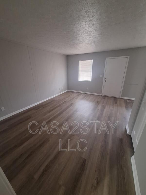 668 Knox Blvd #16 - Photo 2 of 11