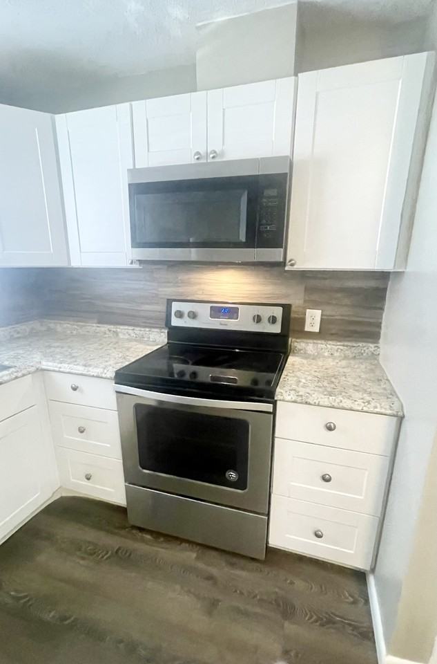 3001 Jefferson Ave #B - Photo 4 of 17