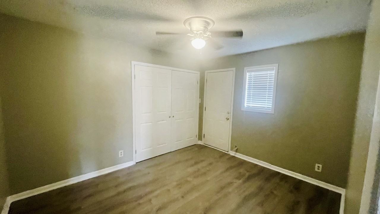 3001 Jefferson Ave #B - Photo 7 of 17