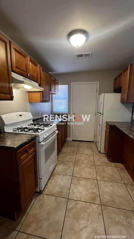 2457 Hale Ave - Photo 6 of 12